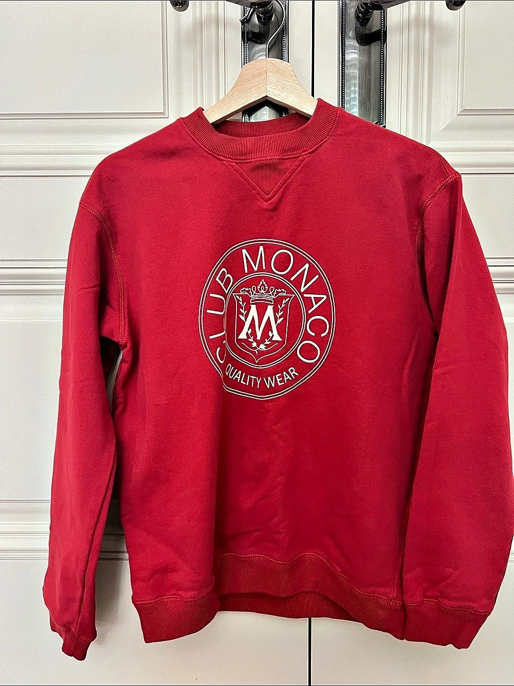 Club Monaco Quality Wear Crest Logo Sweatshirt Red XXS Never Worn